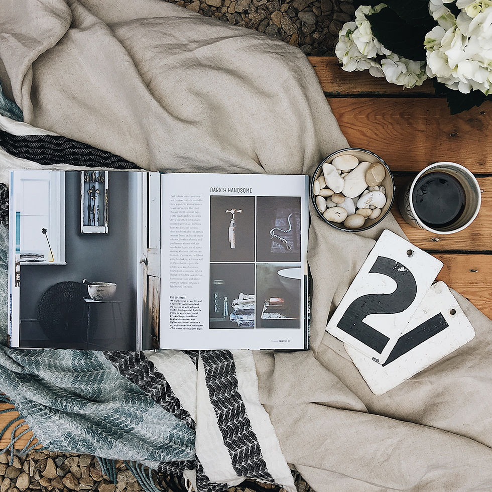Thumbnail: Relaxed coastal style book