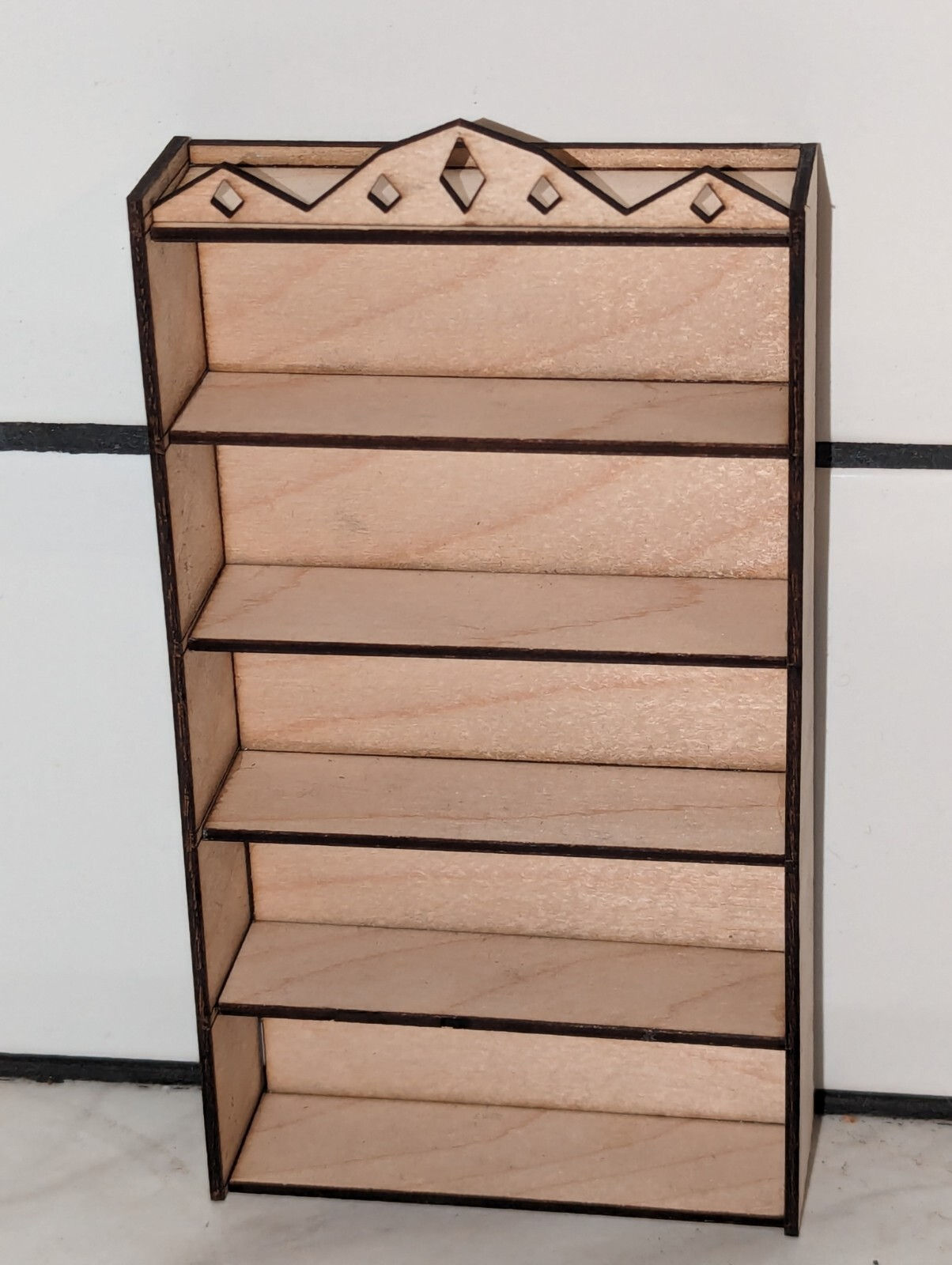 1:12 scale doll's house shelf unit kit, with or without the decorative top.
