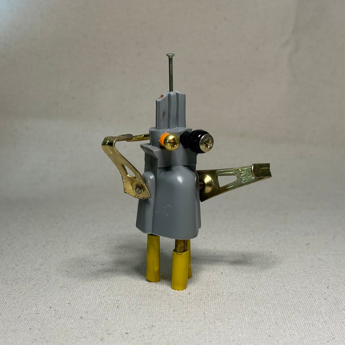 Plugslee RecycloZoid® Mini