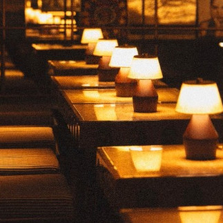 The menu, designed like a record vinyl has every cocktail titled as a Track, adding to the concept behind the same. Some must-try drinks from Side A include Monkey Gland, Old Fashioned and Dirty Martini. 