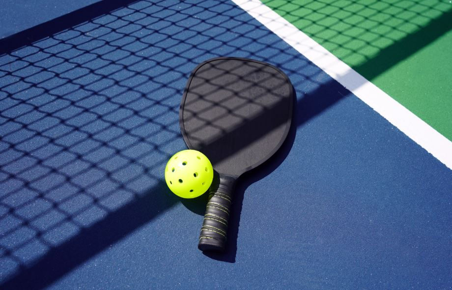 Another go-to option for pickleball lovers is this academy in Motera. Right from day one, you will feel surrounded by a community focused on the sport and with their surface courts and good equipment, you will eventually enjoy the game. Head to this academy if you are a beginner, it will be worth the money and time.