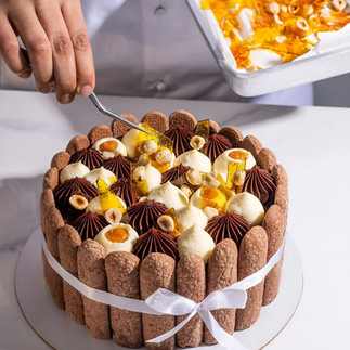 The founder and head chef of Torte, Chef Rhea Wadhawan, is the brain behind the entire concept of Torte which translates to cake in German. No doubt, Torte serves some of the exceptional cakes in town today!