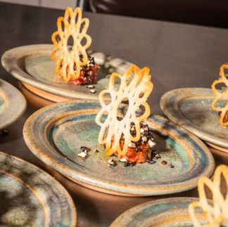 The portions are ideal for sharing, making the dining experience social and interactive. Some must-try dishes include Tooyamalli Rice and Gunpowder Idli.