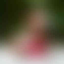 Hosa restaurant in Gurgaon is known for delivering a bold twist on South Indian cuisine, by combining regional favorites with modern contemporary twists. Small plates like Mutton Pepper Roast, Almond 65 standout. Must have large-plates include the rich Ghee-Roasted Cauliflower with pomegranate gojju and Tellicherry Pepper Crab Roast.