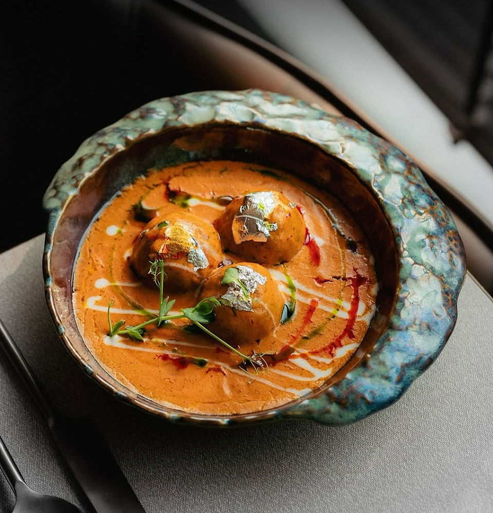 Guests can savor tender, slow-roasted meats, handmade pastas draped in rich, house-made sauces, and vibrant vegetables roasted to perfection. The kitchen’s focus on quality and craft is evident in every detail, from the first aromatic bite to the last satisfying forkful.