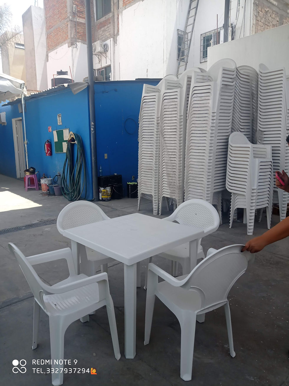 Miniatura: sillón plástico blanco