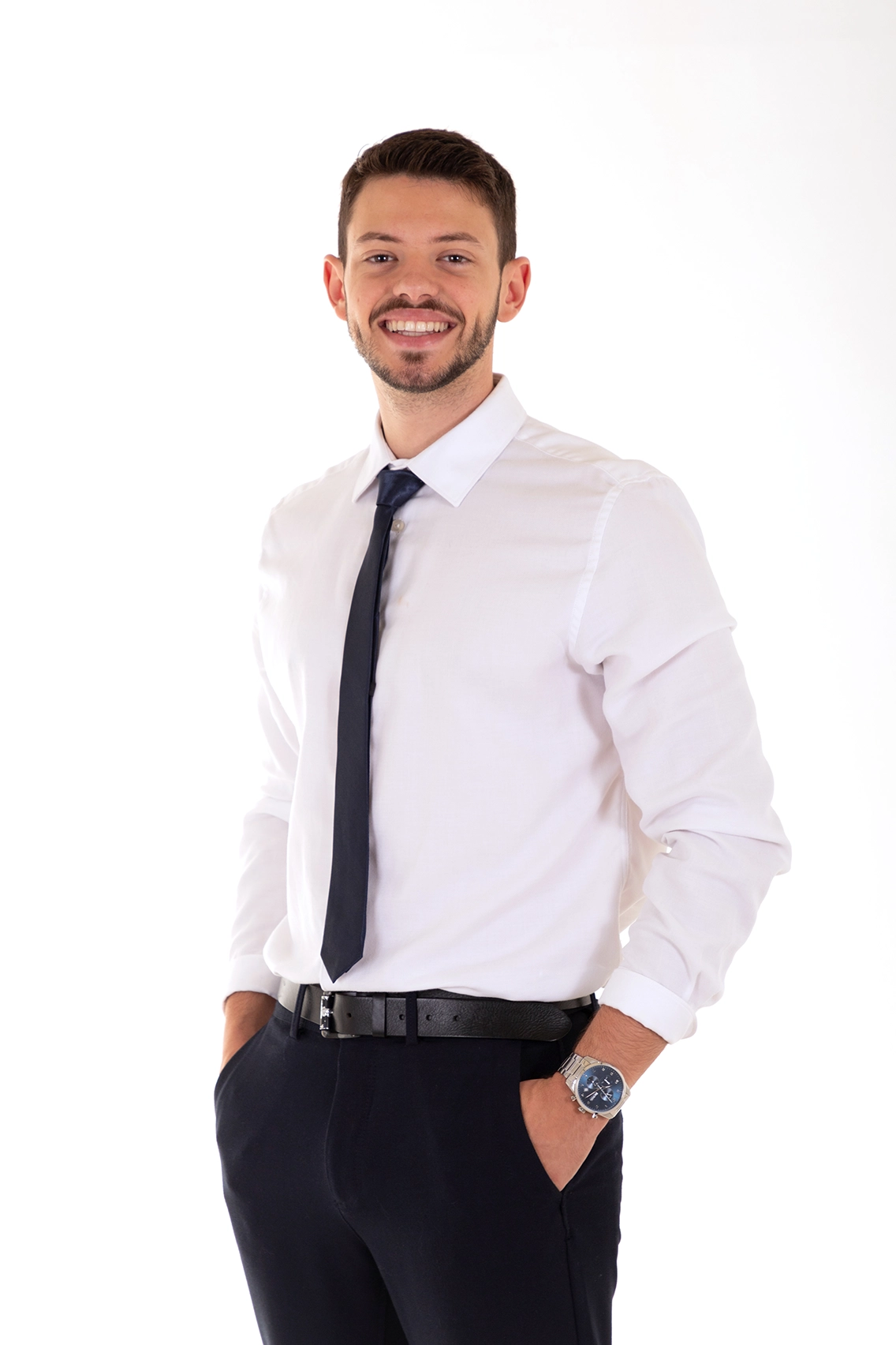 Sessão fotográfica urbana para book com destaque ao estilo moderno.