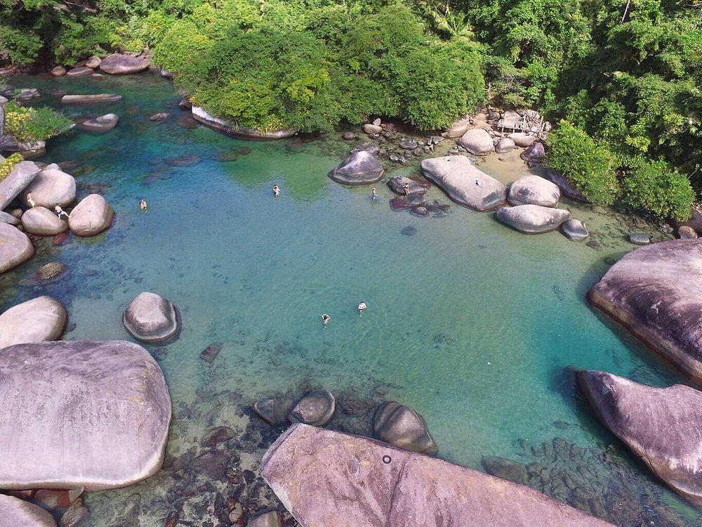 Praias de Trindade: Piscina Natural do Cachadaço como chegar, o que fazer e dicas para visitar em Paraty RJ