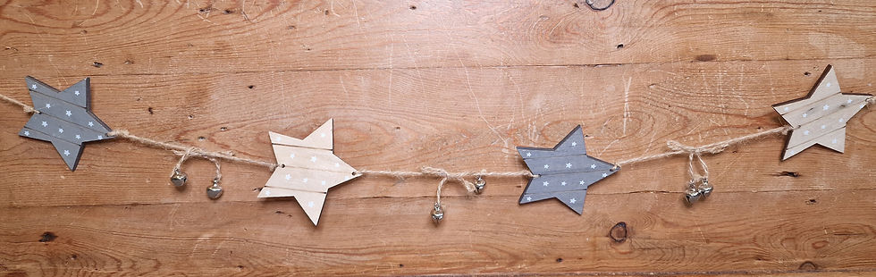 Thumbnail: Wooden Star Garland 