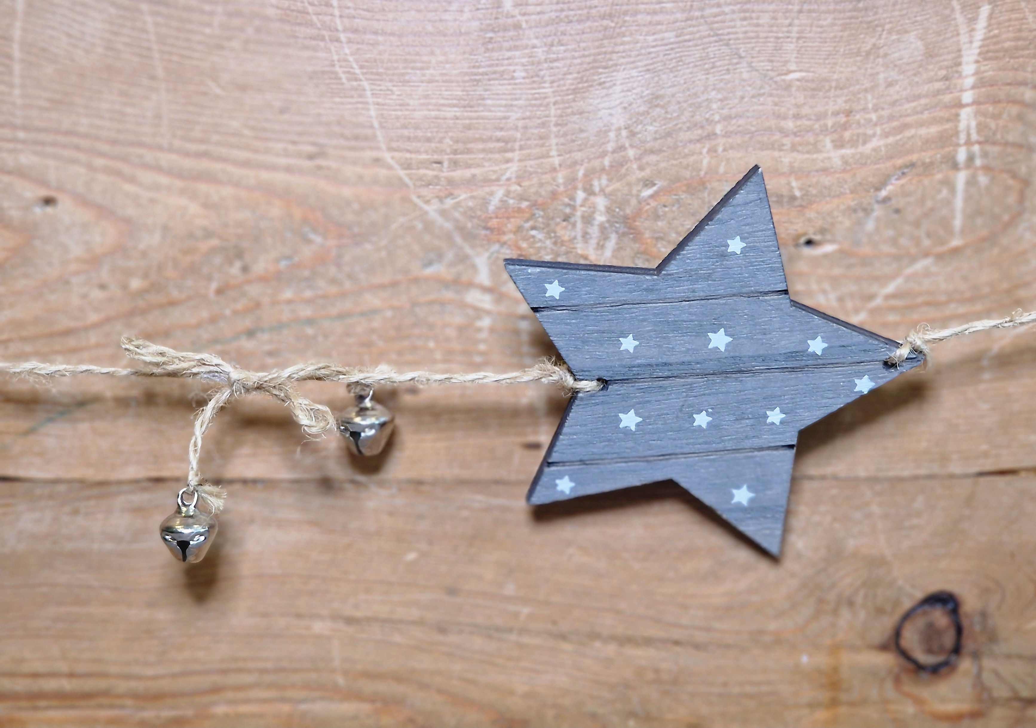 Wooden Star Garland 