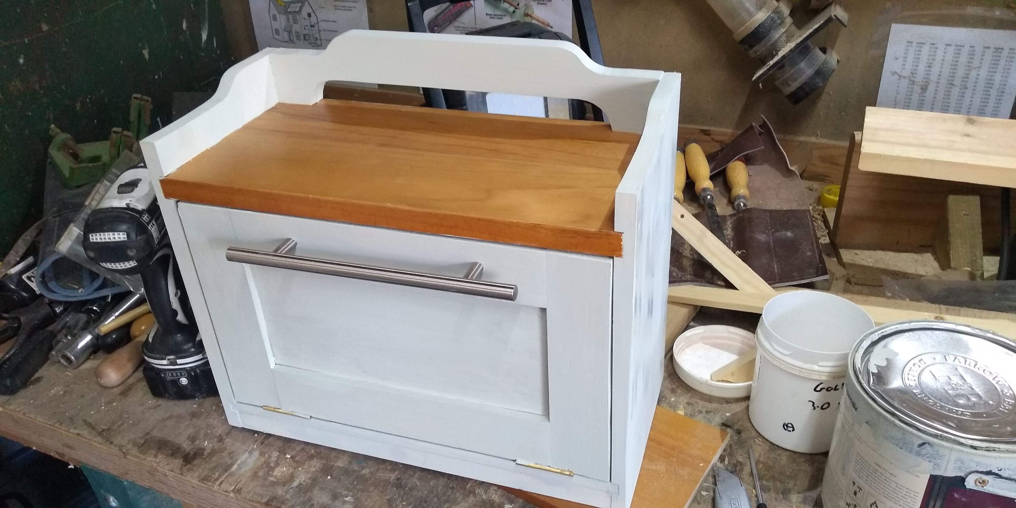 Bread box