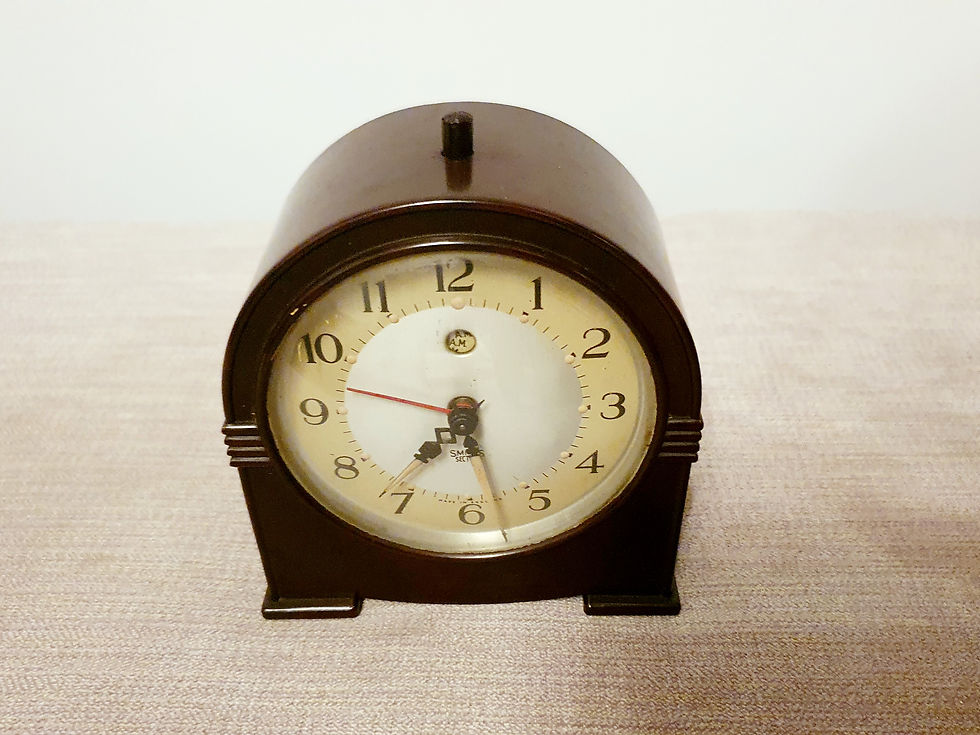 Thumbnail: Smiths Sectric Bakelite Clock
