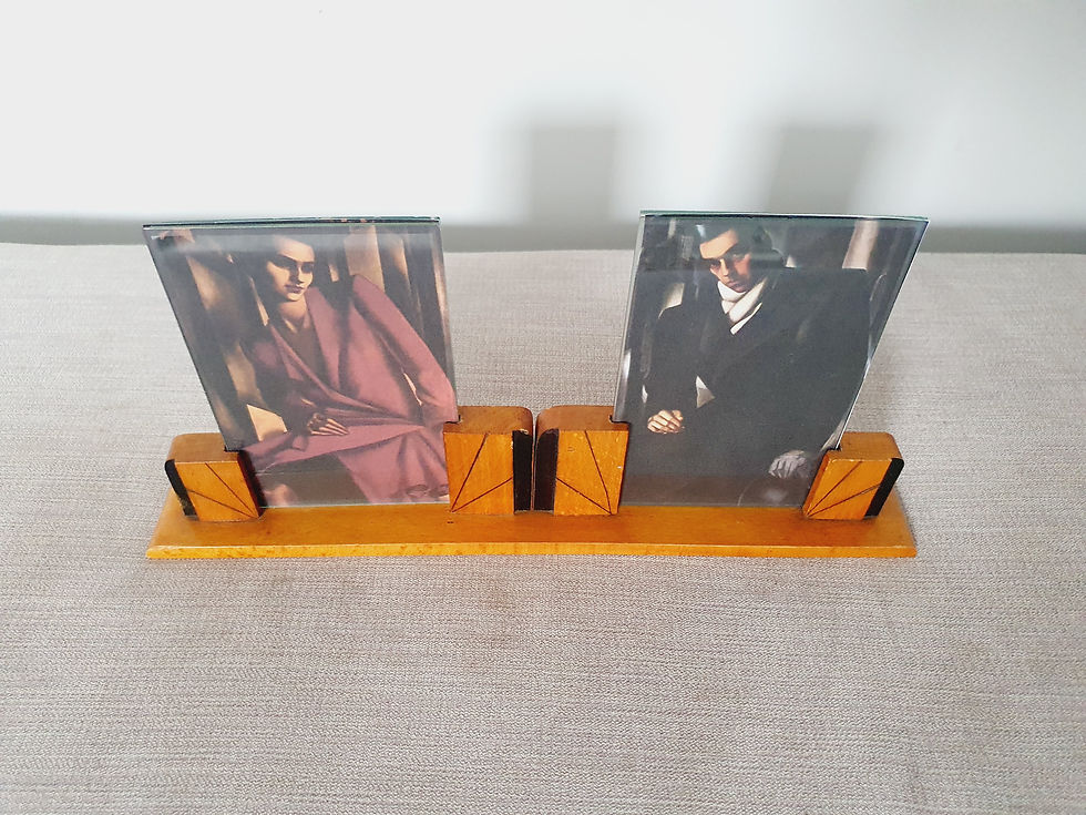 Thumbnail: Double Wooden Photo Frame