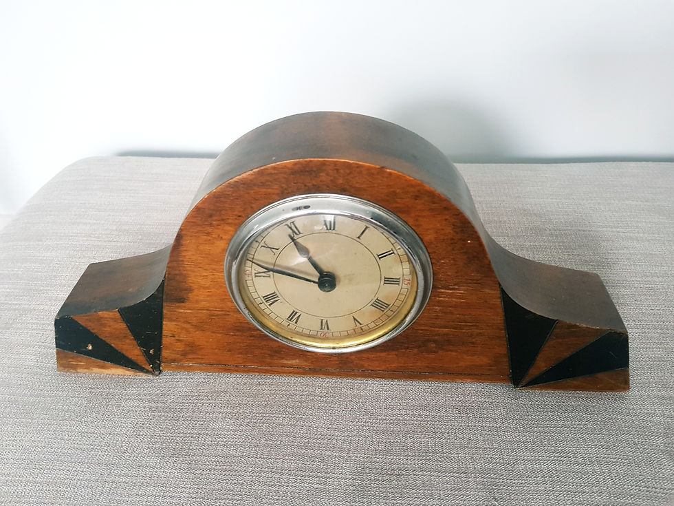 Thumbnail: Black Banded Mantle Clock
