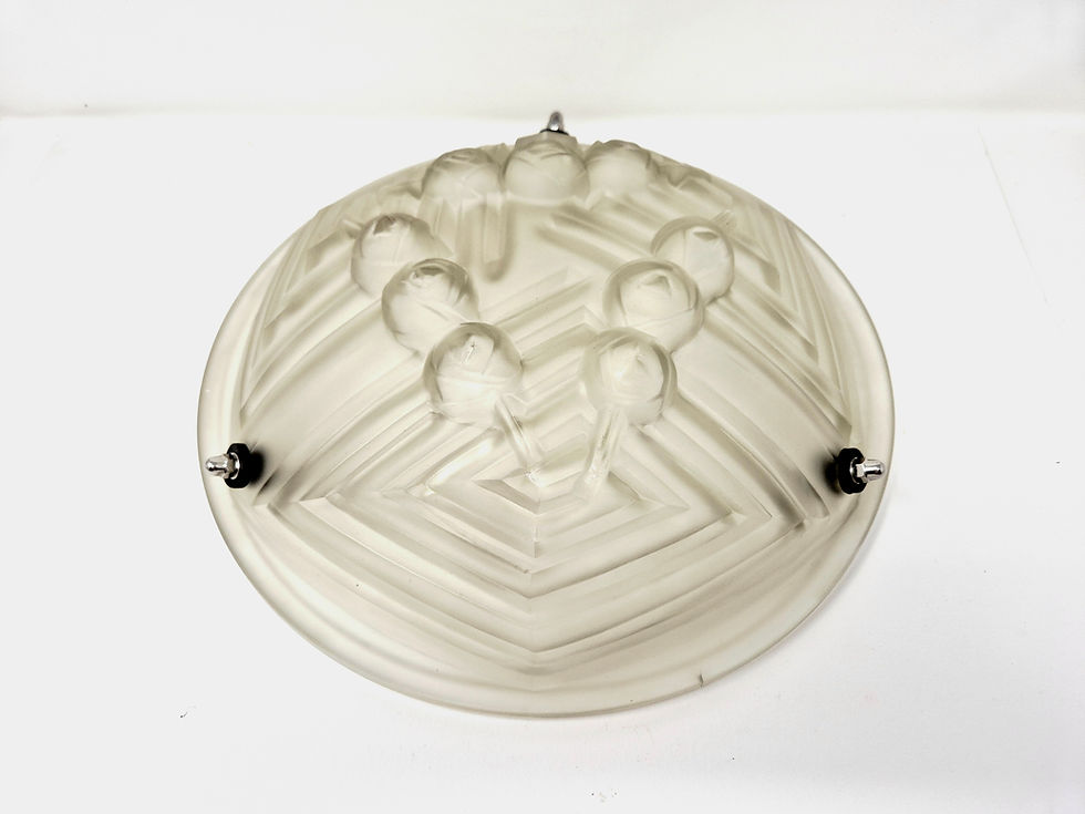 Thumbnail: Frosted Glass Plafonnier