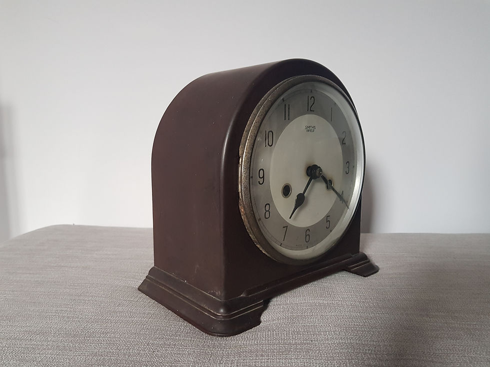 Thumbnail: Smiths Enfield Bakelite Mantle Clock