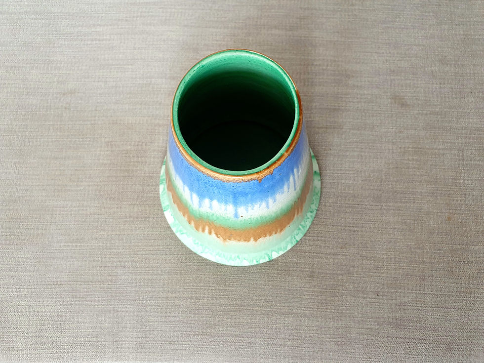 Thumbnail: Shelley Volcano Vase