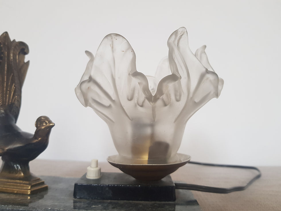 Thumbnail: Lyre Bird Marble Lamp