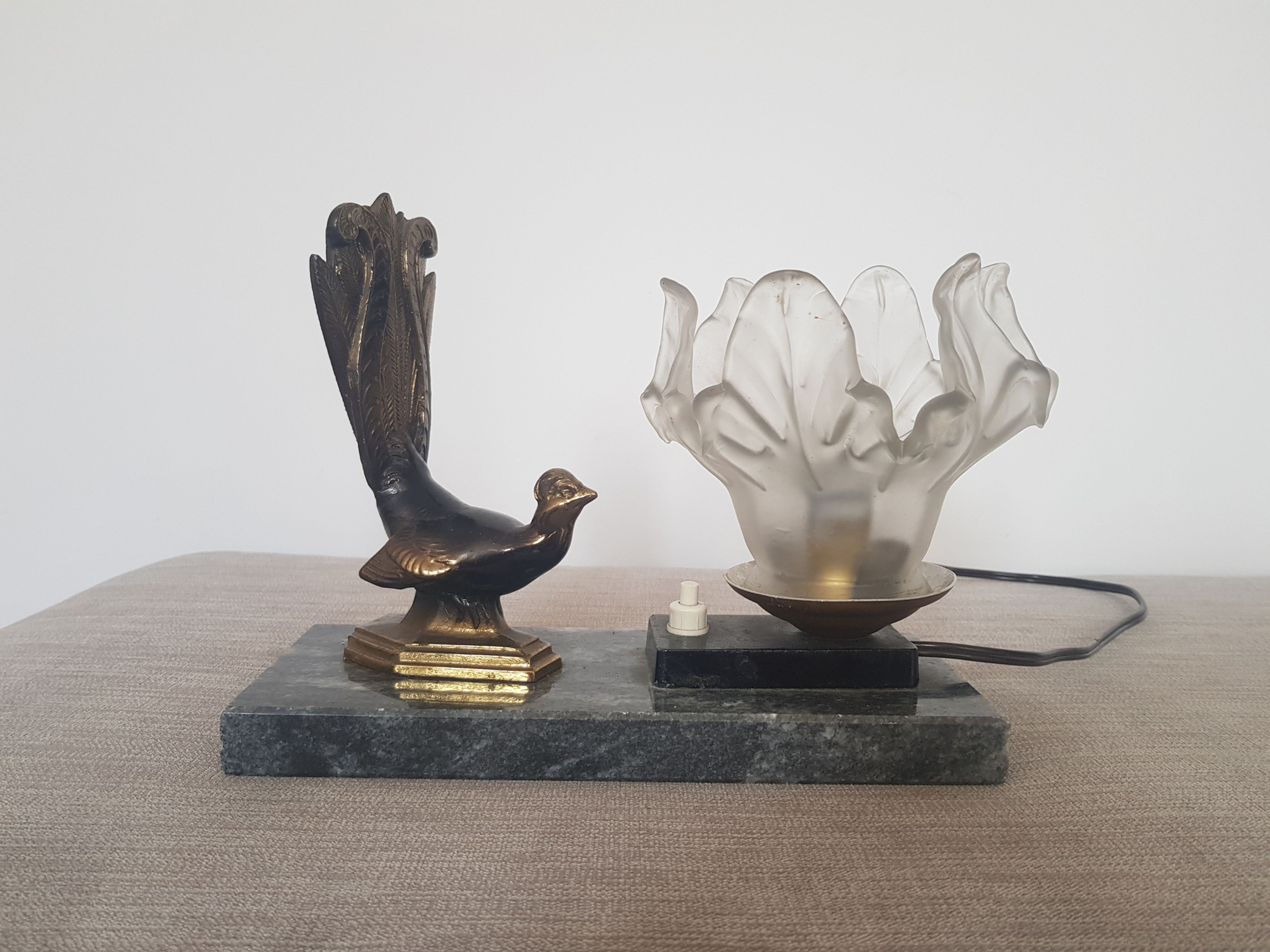 Lyre Bird Marble Lamp