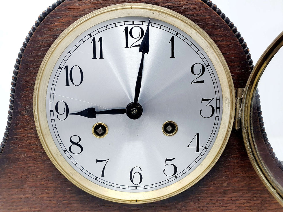 Thumbnail: Napoleon Hat Mantel Clock