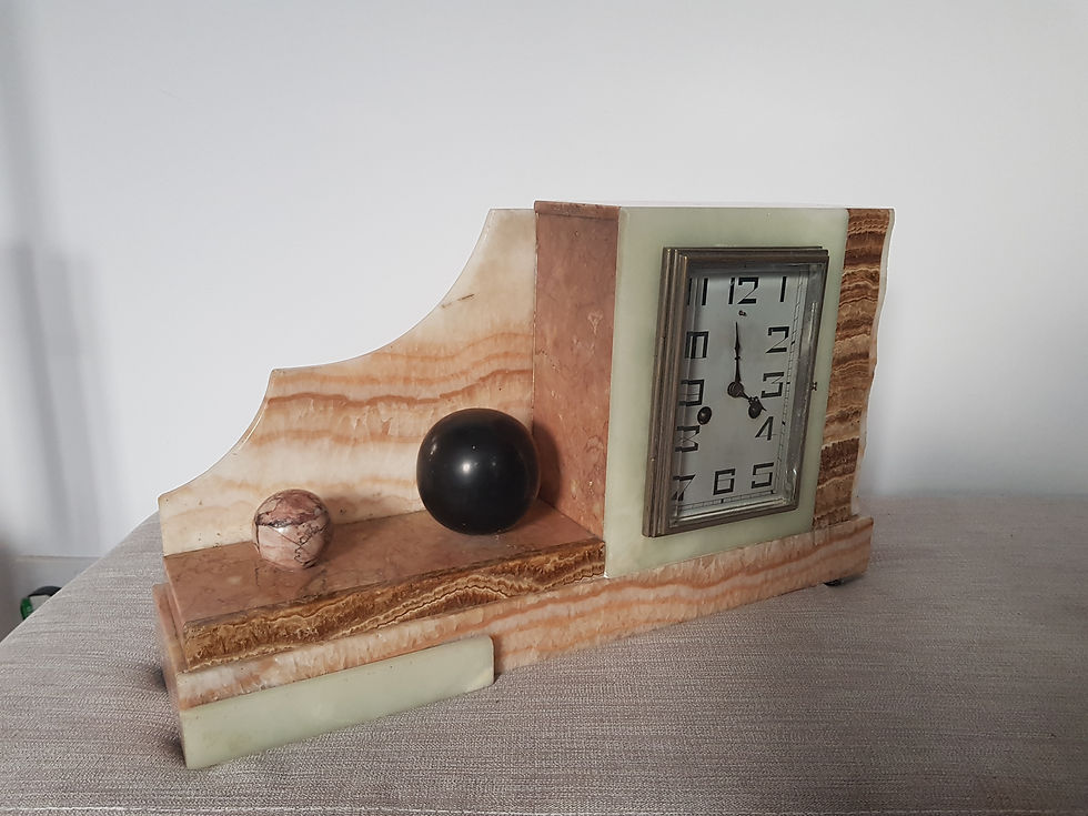 Thumbnail: Marble Mantle Clock