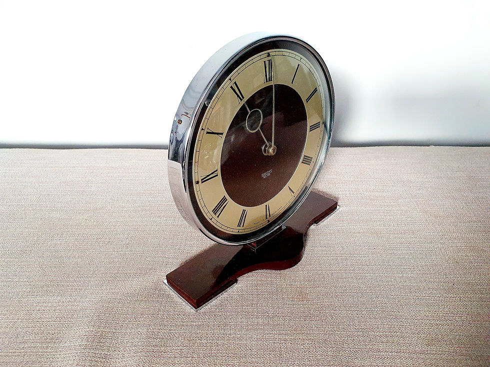 Thumbnail: Smiths Bakelite Electric Clock