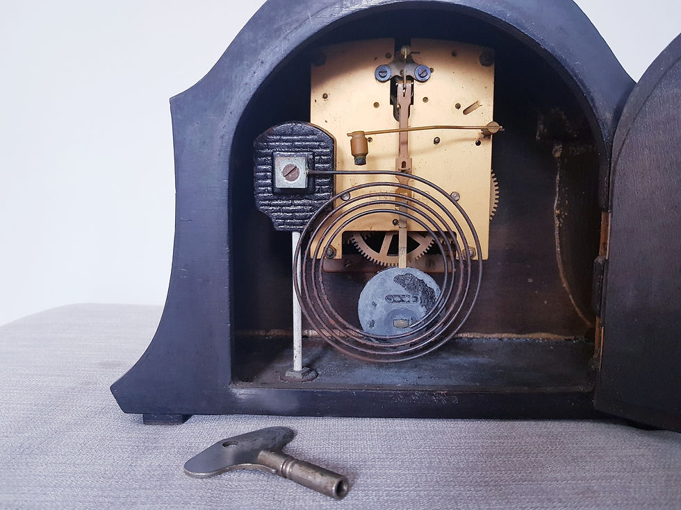 Thumbnail: Enfield Mantle Clock