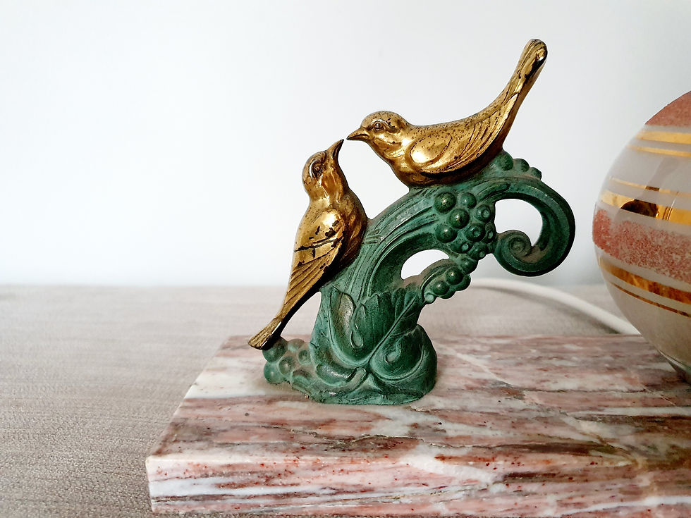 Thumbnail: Birds Marble Lamp