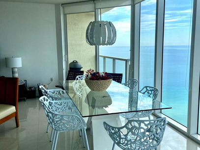 Ref. Sunny Isles Beach, Florida 