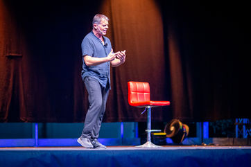 BOLLATE - Al FESTIVAL di VILLA ARCONATI il Grande Teatro con Stefano Massini.