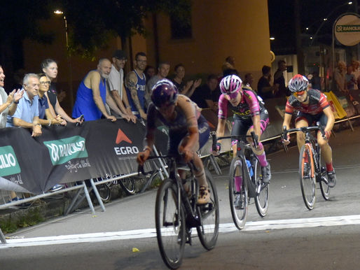 PARABIAGO - Silvia Zanardi in volata nel Trofeo Antonietto RANCILIO Ladies 2023 .