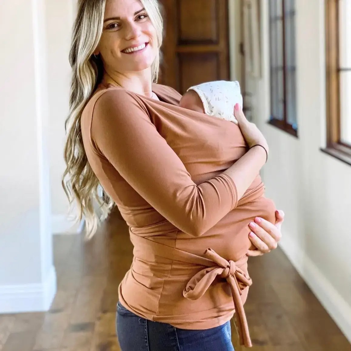 Long-Sleeve Babywearing Top