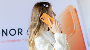 Digital Friction and Missed Moments: Smartphone Dependence Is Creating Everyday Anxiety