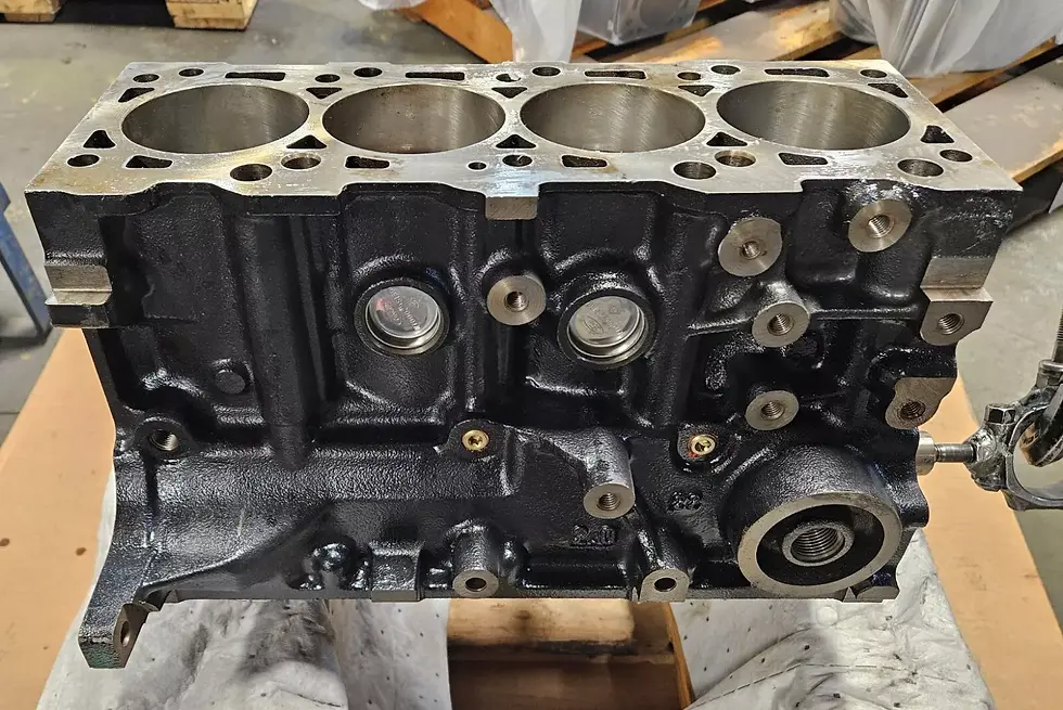 Thumbnail: New Ford Escort '00-'01 2.0L 4 Cylinder SOHC Engine