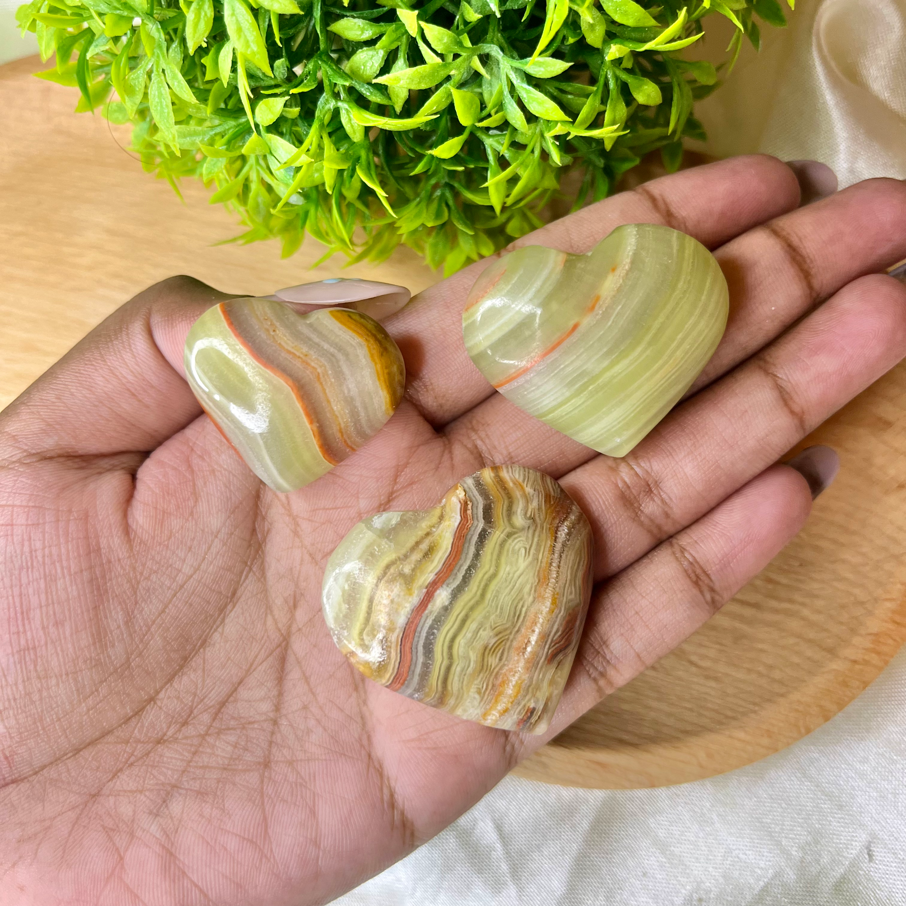 Natural Crystal Green Onyx Mini Hearts
