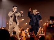 Matheus & Kauan desembarcam em BH na véspera de feriado para a gravação do projeto "Astral" com participação de Simone Mendes