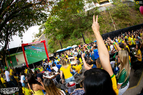 Mercado do Cruzeiro recebe o "Distrital na Copa" com telões gigantes, shows e gastronomia em BH
