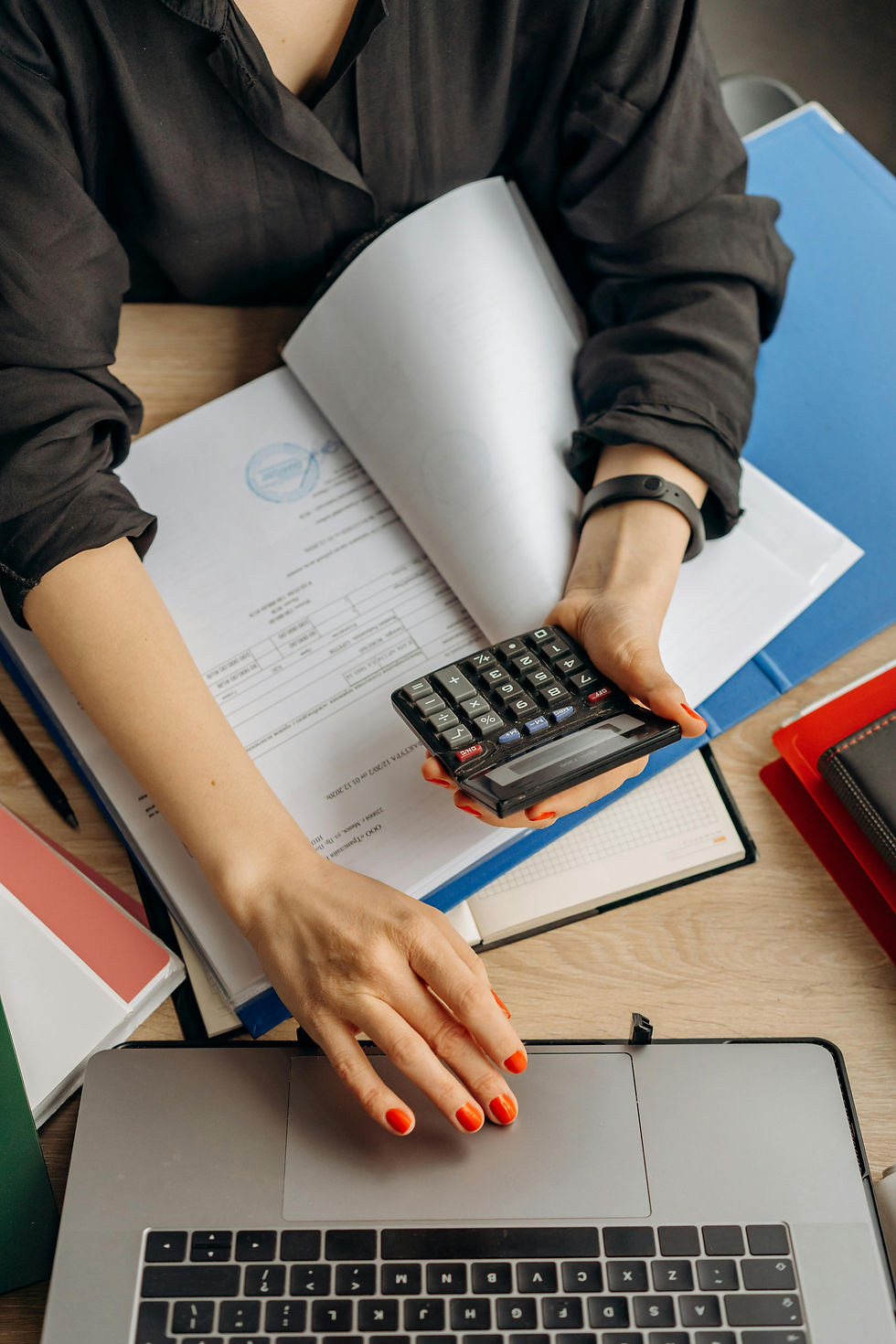 This is an image featuring accounting software service provided by Growlab Digital Markting Agency