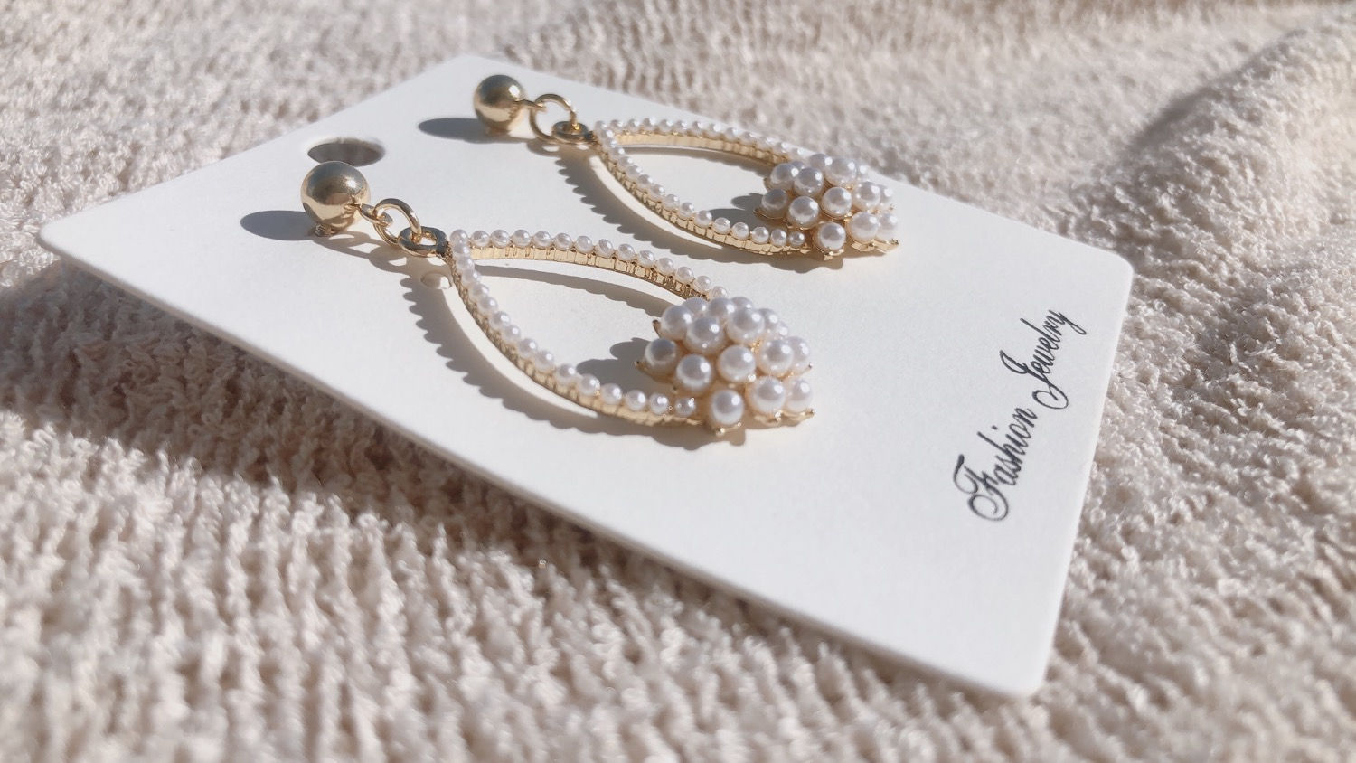 Arete de flores de perlas  💐