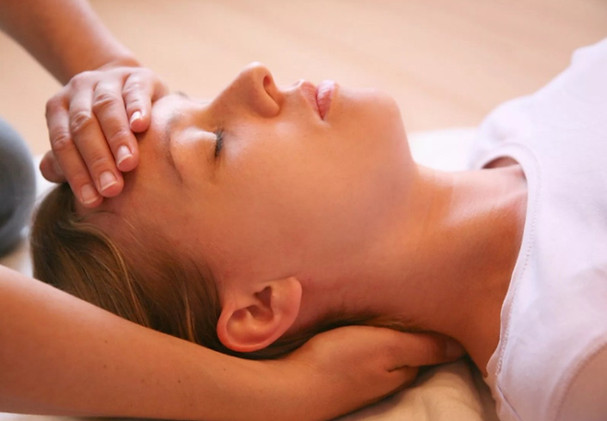 craniosacral therapy_edited_edited.jpg
