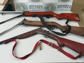 BM prende homem com armas e mandado em aberto no interior de Cachoeira do Sul