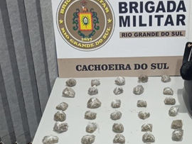 Adolescente é apreendida com quase 1kg de maconha em Cachoeira do Sul