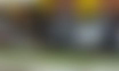 Carro de aplicativo clandestino é guinchado no Centro