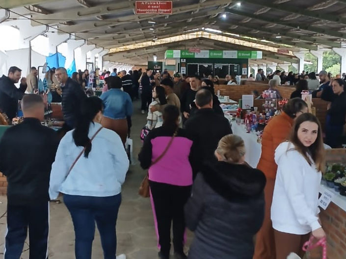 Mercado de Pulgas terá 3º festival de tortas, almoço e ações solidárias neste domingo