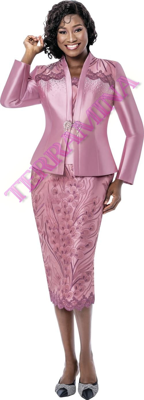 Smiling woman in a pink suit. Devine Attire, a stylish outfit for church.