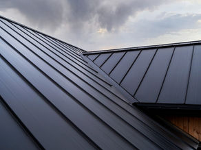 Commercial roofer for business in Reno.