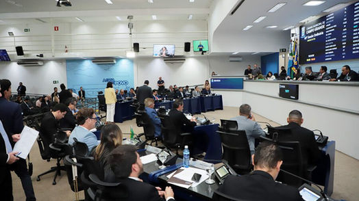 Vereadores votam projetos sobre transparência e multas de trânsito na quinta-feira