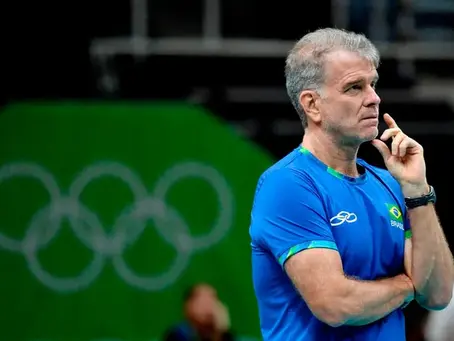 A sete meses das Olimpíadas, Bernardinho assume como técnico da seleção brasileira de vôlei