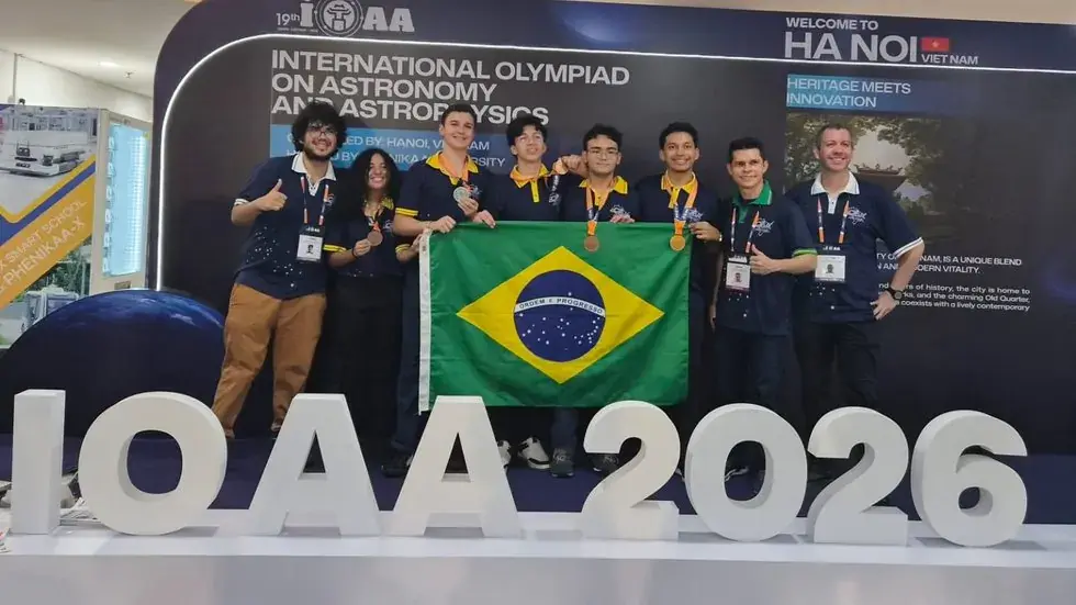 Brasil faz história na Olimpíada Internacional de Astronomia e Astrofísica