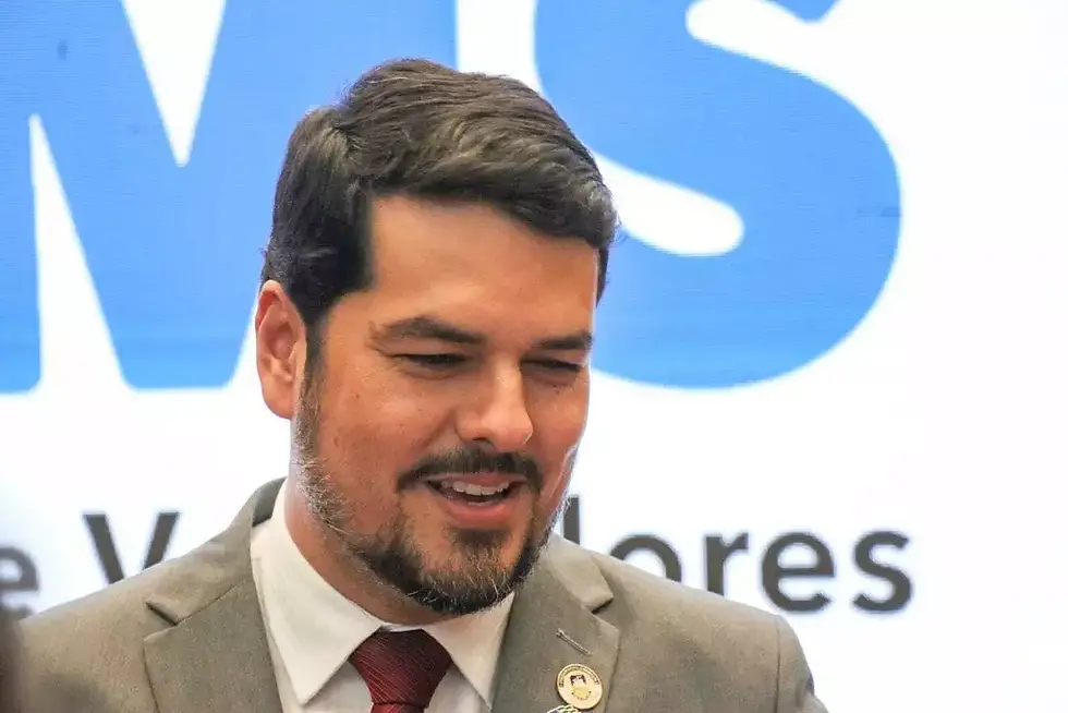Eleito em abril, vereador de Dourados Daniel Júnior (PP), lidera a nova gestão da entidade (Foto: Henrique Kawaminami).